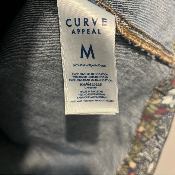 Curve appeal Jean jacket size Medium cotton denim top floral lining western - Picture 3 of 9